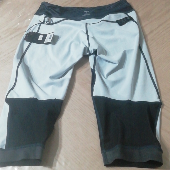 NWT! Ryu Geoline Capri - Picture 9 of 14